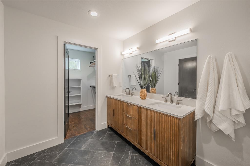 Lp Robertsons Sub - Residential