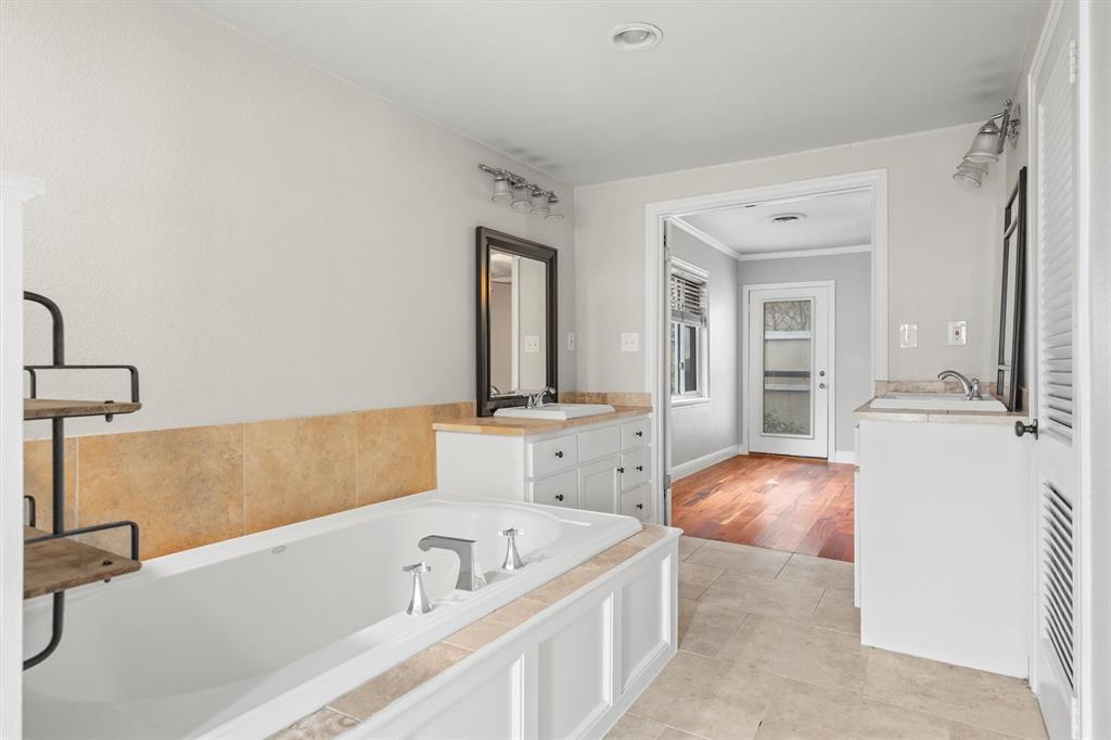 Ridglea North Add - Residential