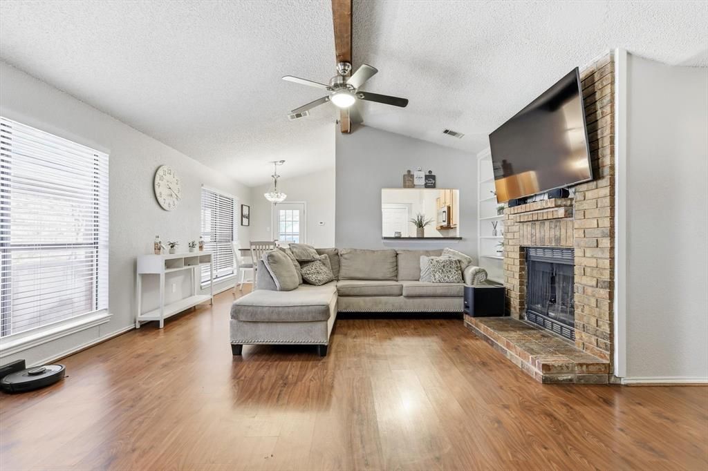 Photo of 1312 Hackamore Street, Mesquite, TX 75149 (MLS # 21232913)