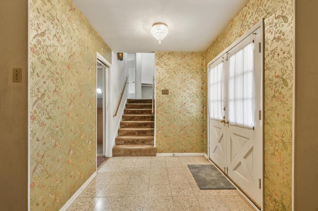 Lochwood Rev - Residential