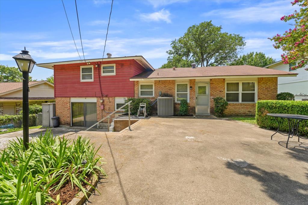 Lochwood Rev - Residential