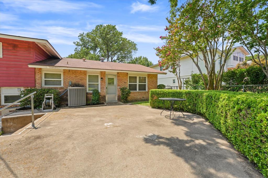 Lochwood Rev - Residential