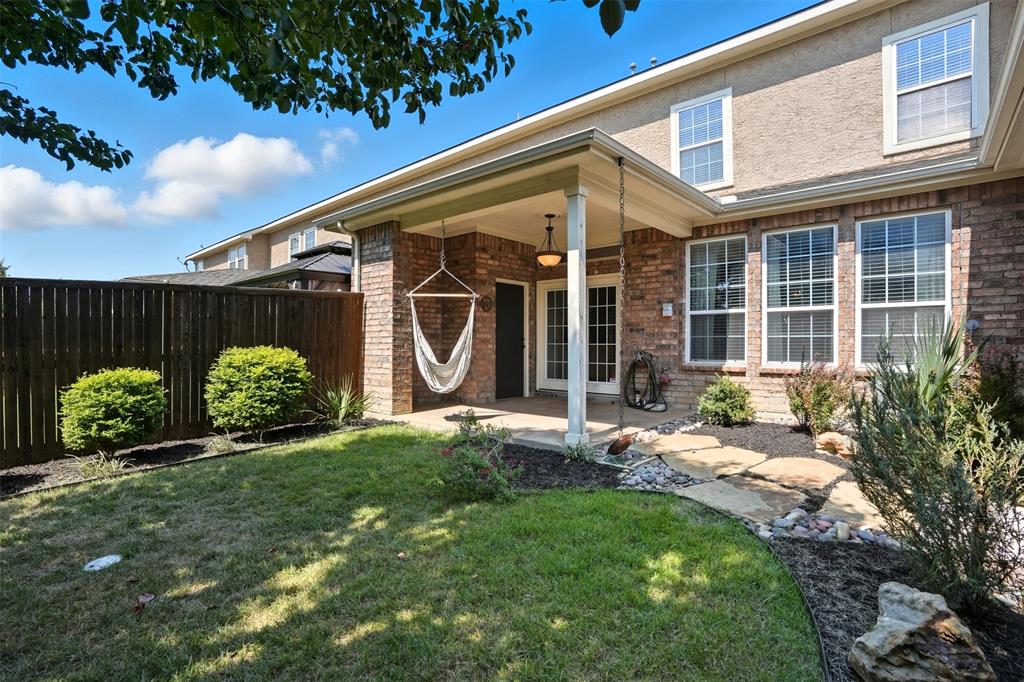 The Cascades At The Legends Ph - Residential