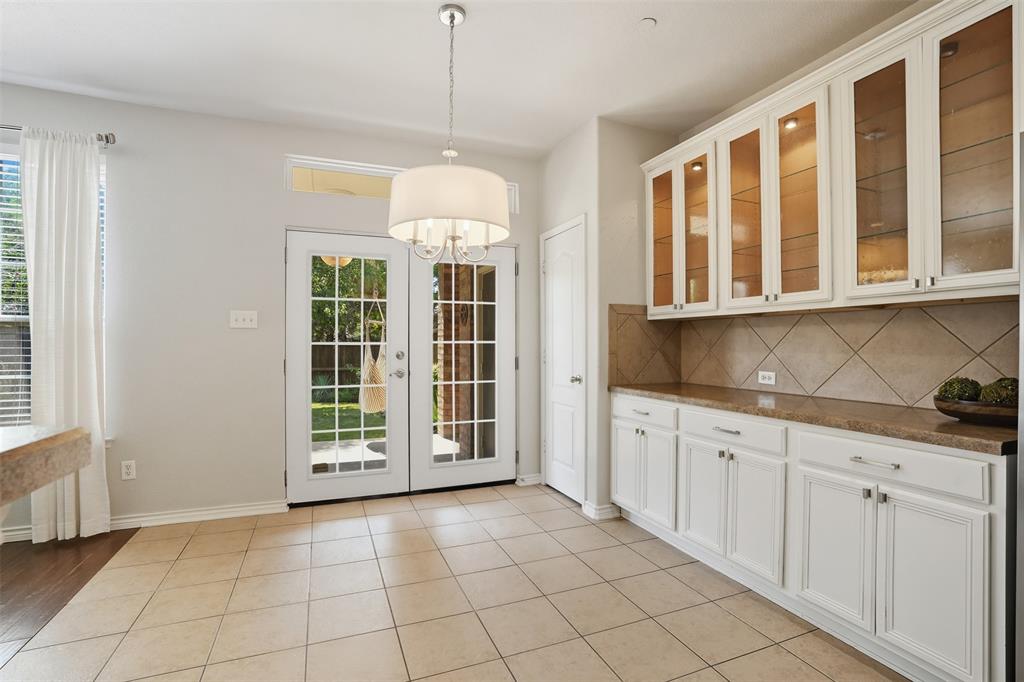 The Cascades At The Legends Ph - Residential