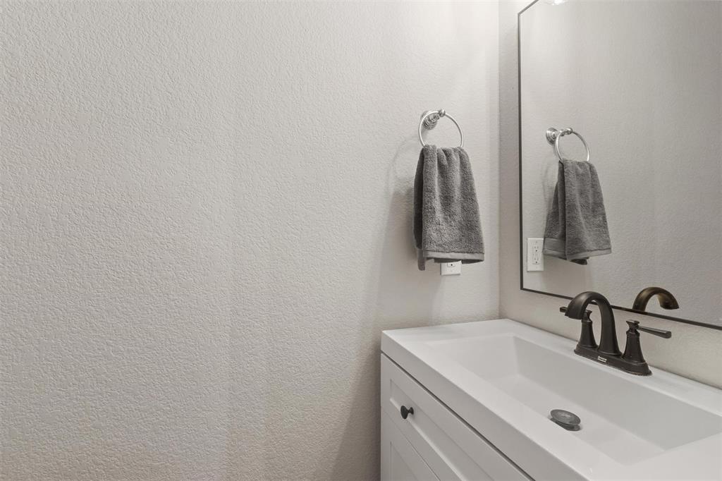 The Cascades At The Legends Ph - Residential