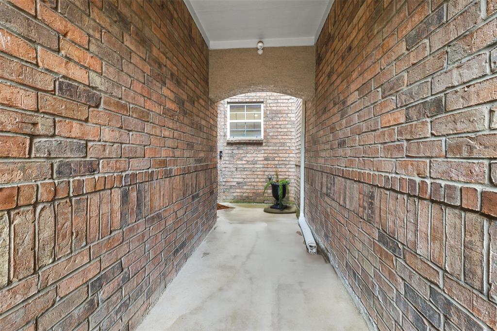 The Cascades At The Legends Ph - Residential