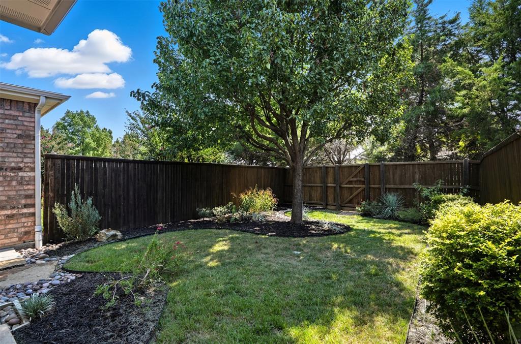 The Cascades At The Legends Ph - Residential