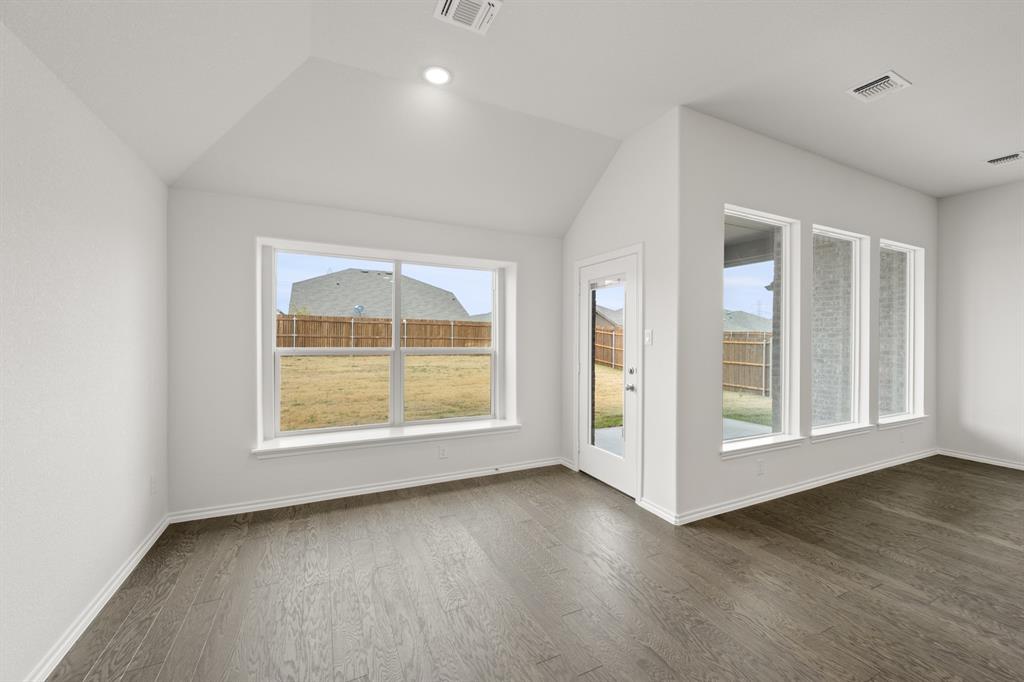 Summer Crest - Residential