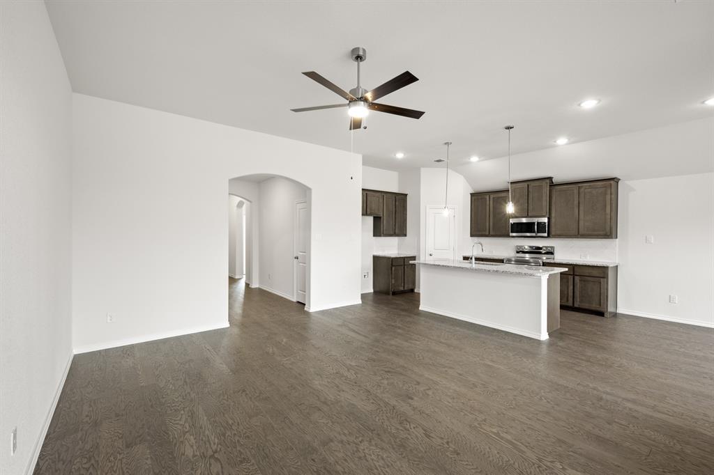 Summer Crest - Residential