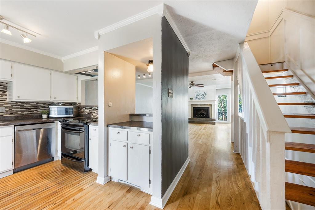 North Slopes Woodridge Condos - Residential