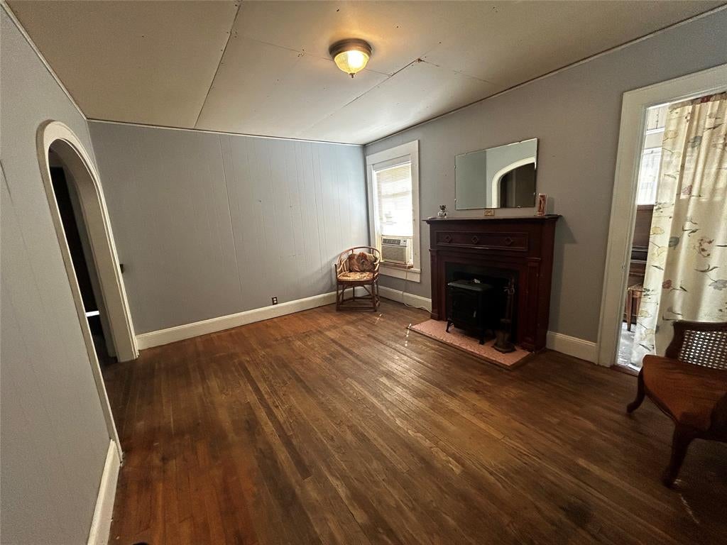 4031 Curtis Lane