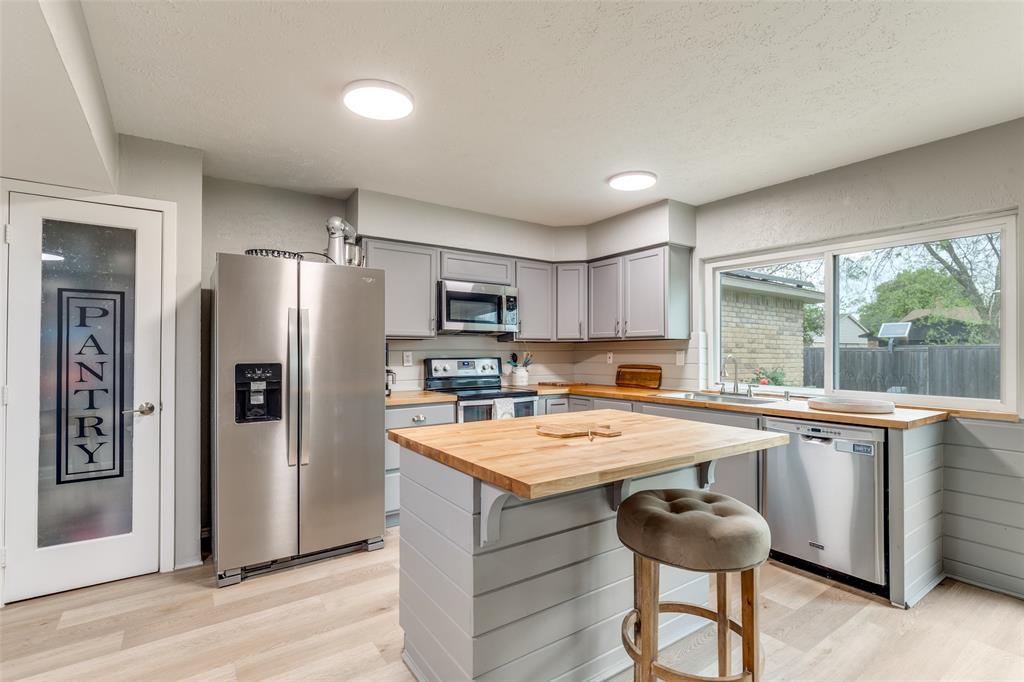 Willowood 02 - Residential