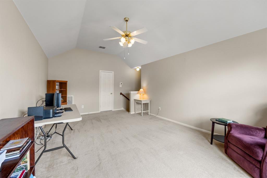 Fort Worth, Texas 76244, United States, 4 Bedrooms Bedrooms, ,2 BathroomsBathrooms,Residential,Active,173840