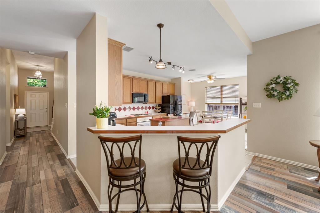 Fort Worth, Texas 76244, United States, 4 Bedrooms Bedrooms, ,2 BathroomsBathrooms,Residential,Active,173840