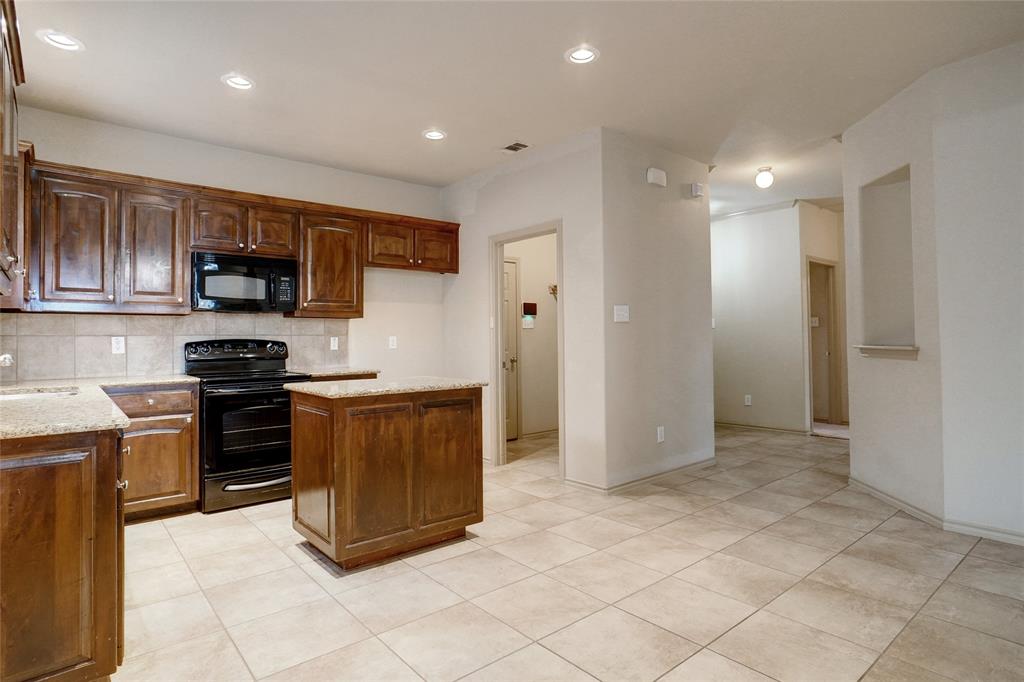 Alexandra Meadows - Residential Lease