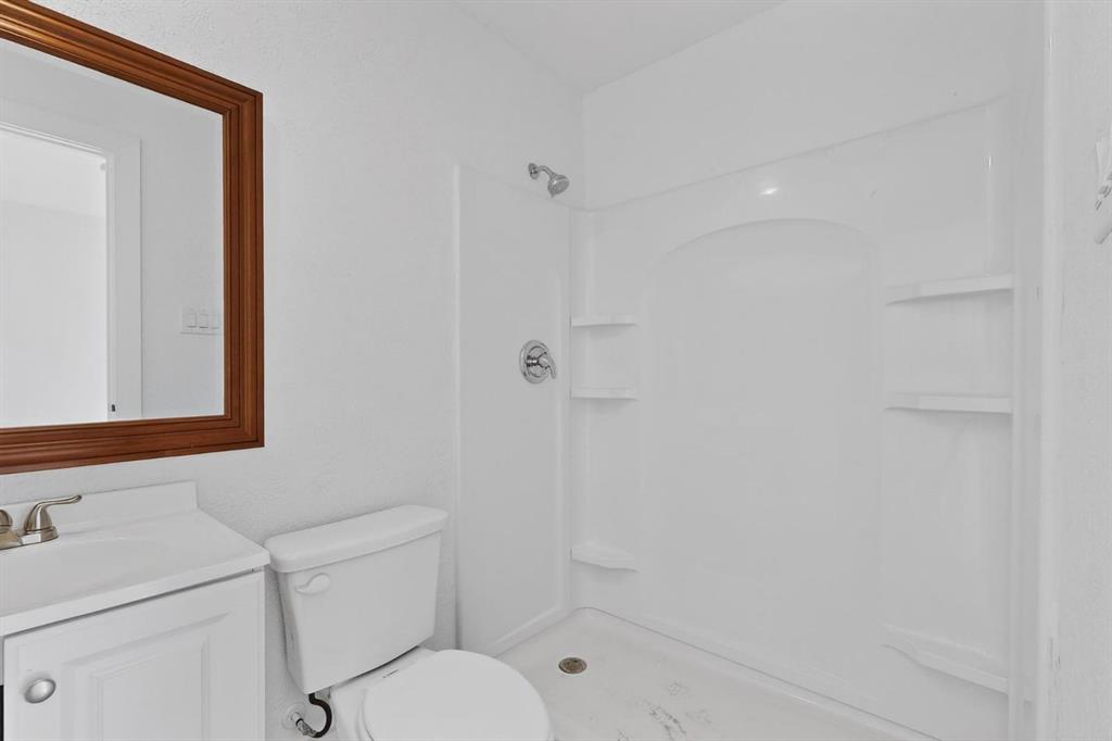 WILLIAMSBURG SQUARE 1ST SECTION - Residential