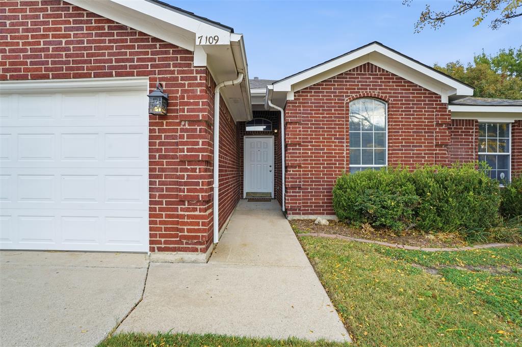 7109 Lost Horizon Drive