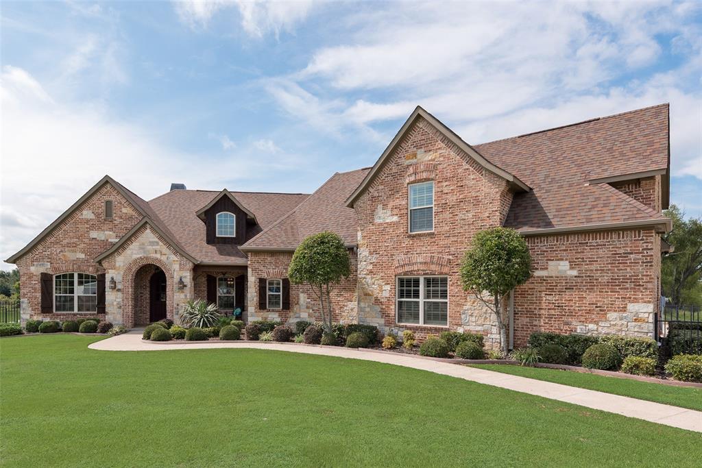 3132 Greenwood Circle