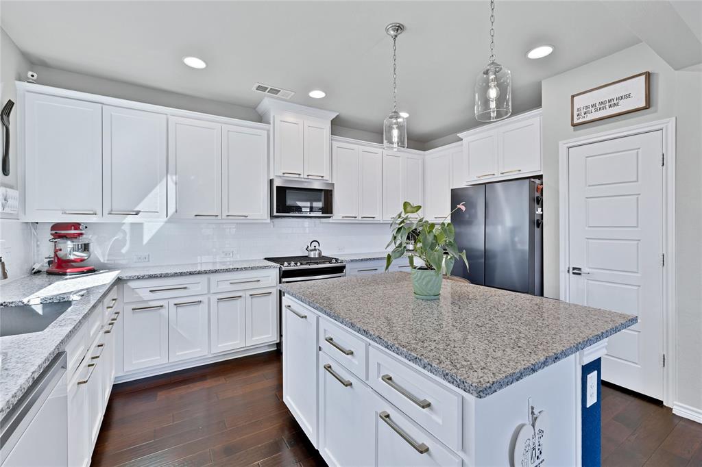 Crossroads Twnhms - Residential