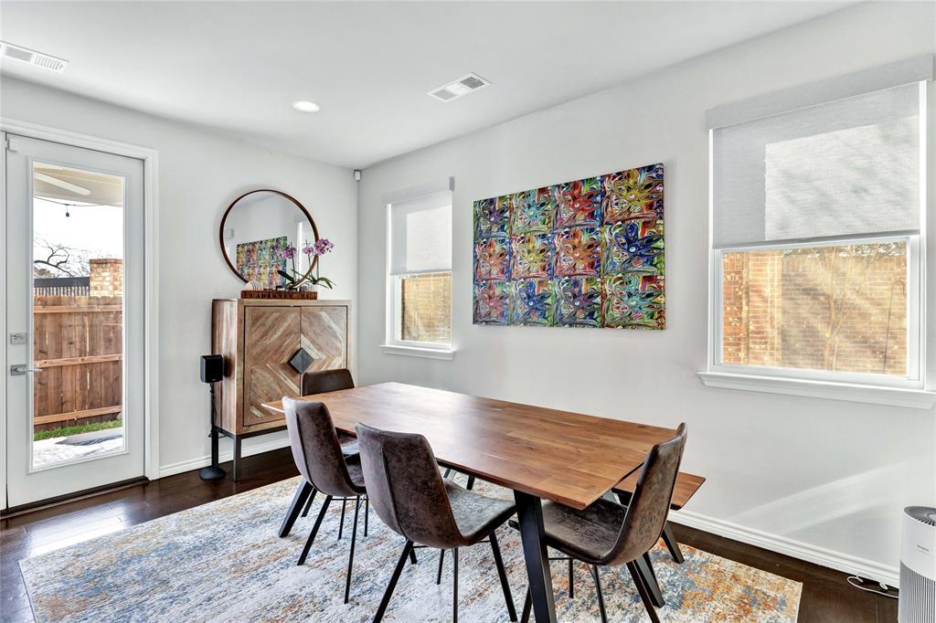 Crossroads Twnhms - Residential