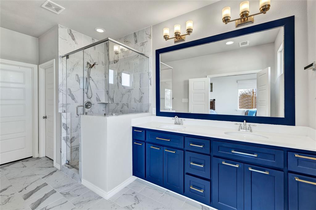 Crossroads Twnhms - Residential