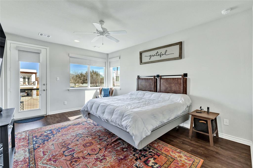 Crossroads Twnhms - Residential