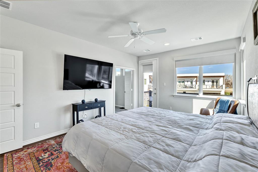 Crossroads Twnhms - Residential