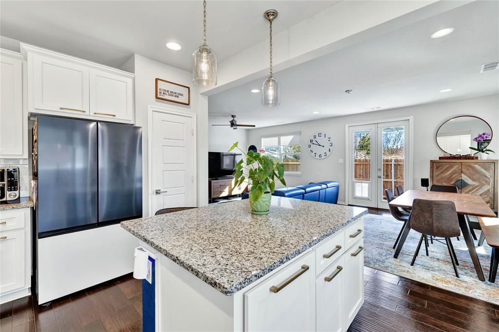 Crossroads Twnhms - Residential