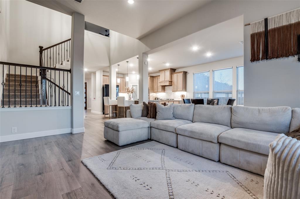 3149 Deer Lake Lane
