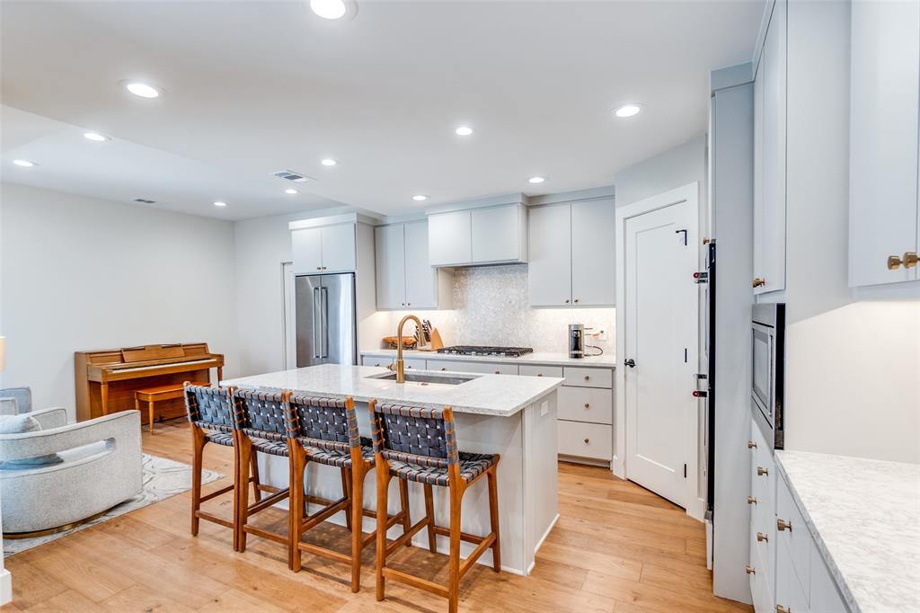 Prestonwood - Residential