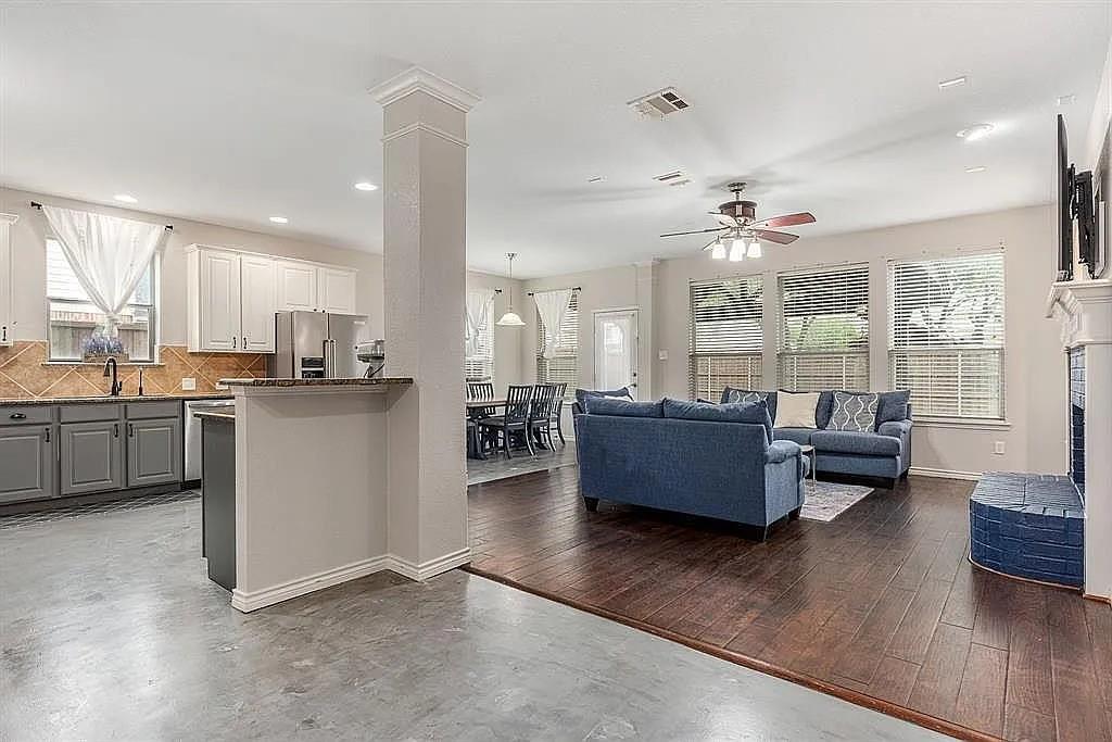 1408 Creek Springs Drive