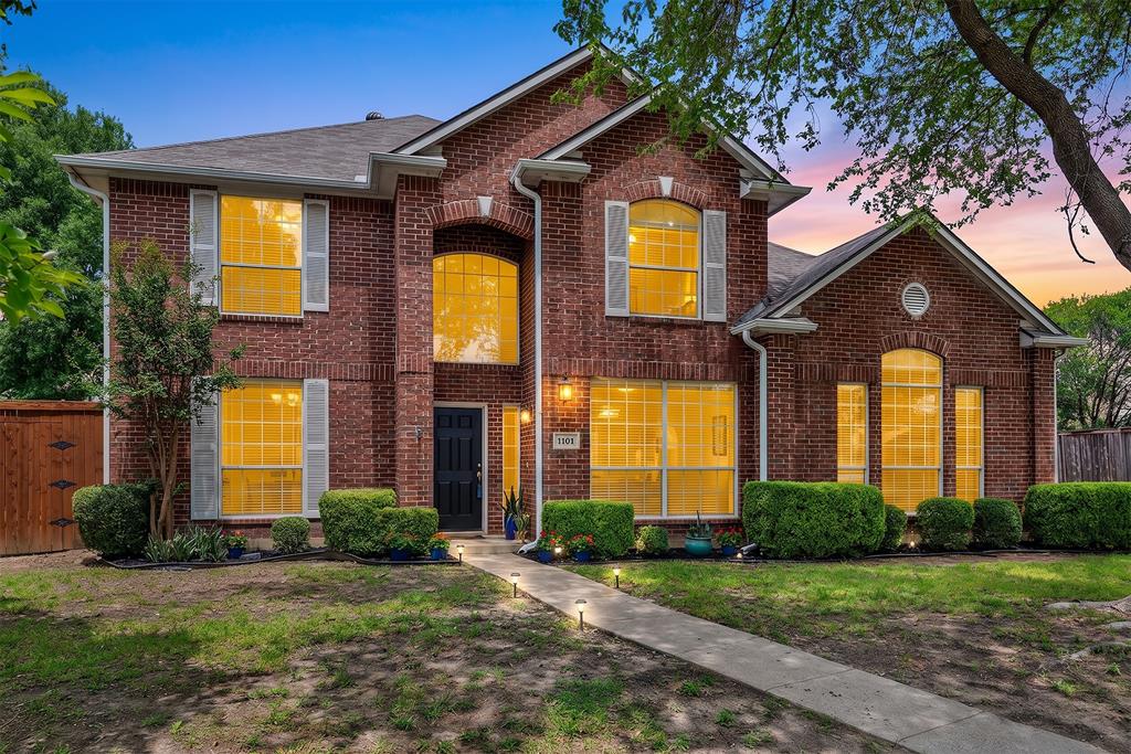 1101 Easton Lane
