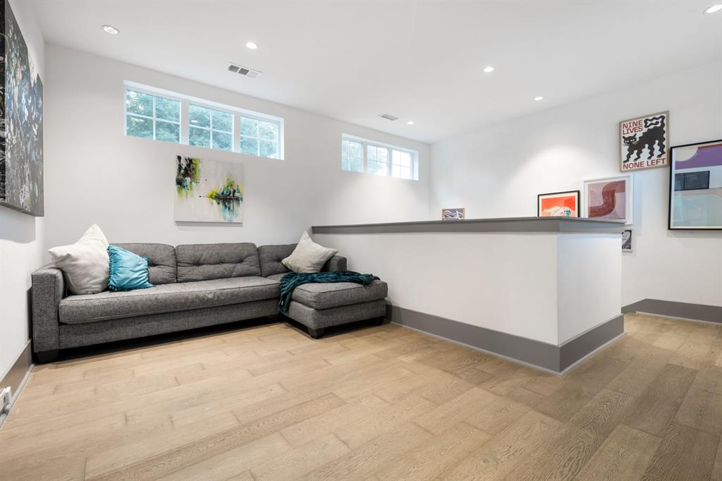 Lakeland Terrace - Residential