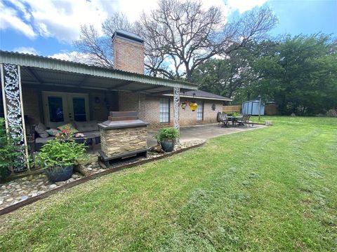 A home in Sulphur Springs