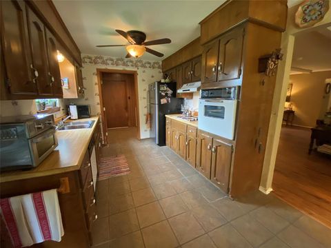 A home in Sulphur Springs