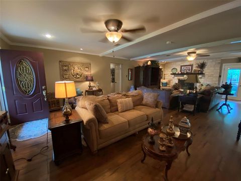 A home in Sulphur Springs