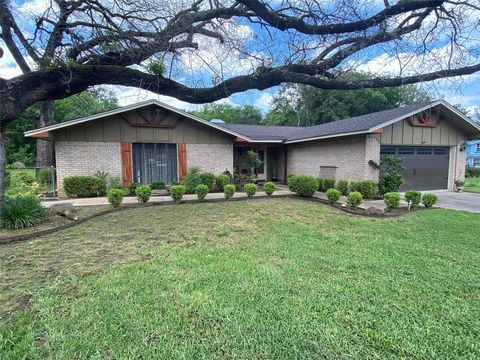 A home in Sulphur Springs