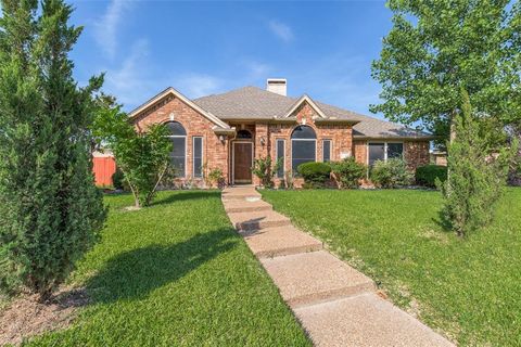 2123 Alto Avenue Carrollton TX 75007