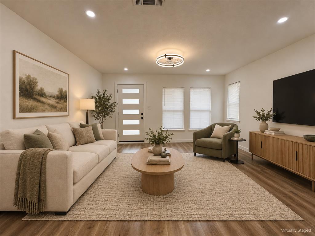 2243 Garden Drive