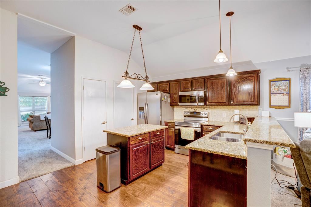 Lakes Of River Trails Add - Residential