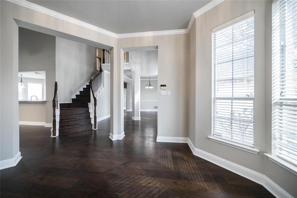 412 Sparrow hawk Drive