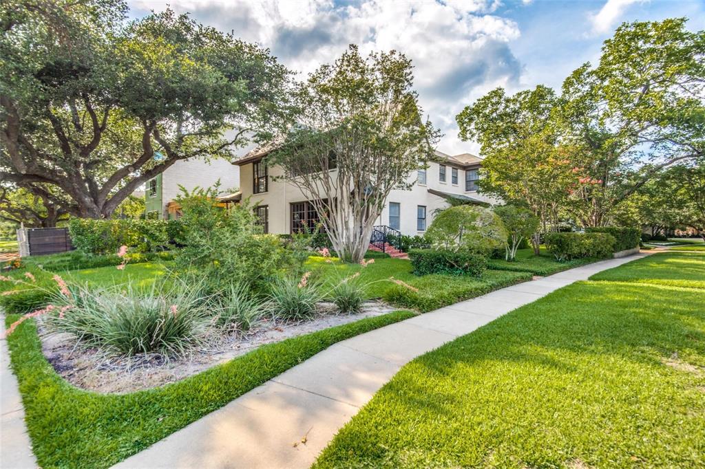 Preston Place 04 - Residential Lease