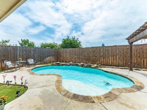 Photo of 8716 Sierra Trail, Cross Roads, TX 76227 (MLS # 21244382)