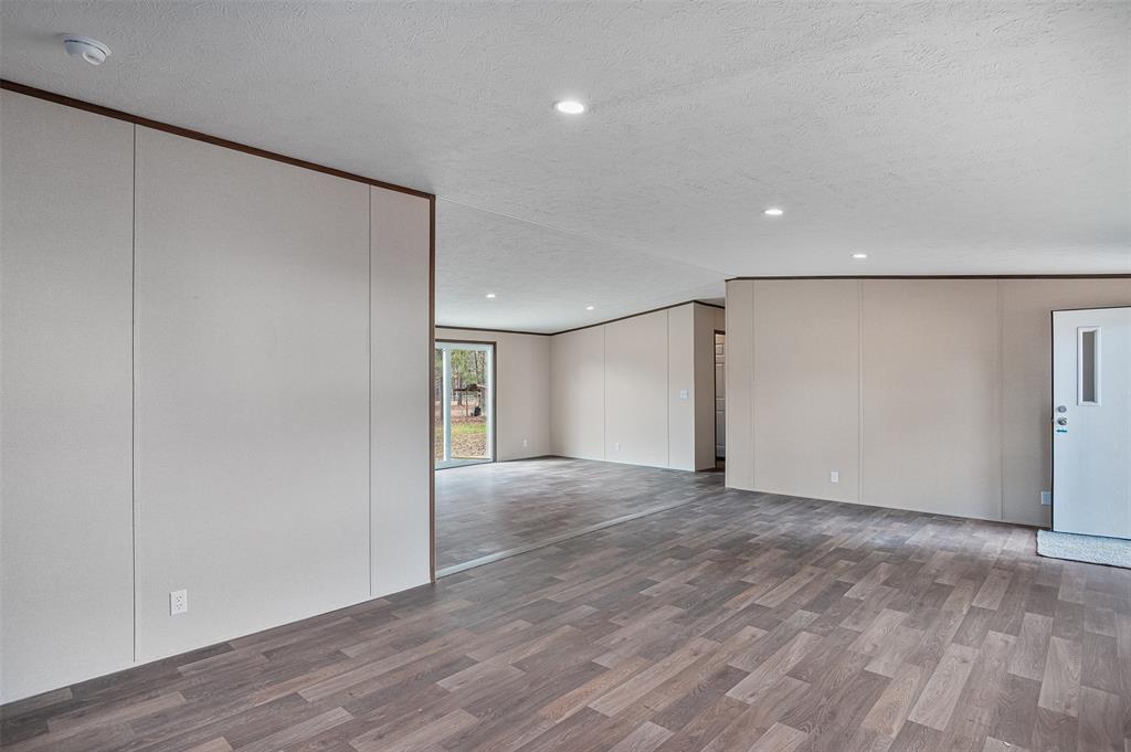 210 S Cloverleaf Drive