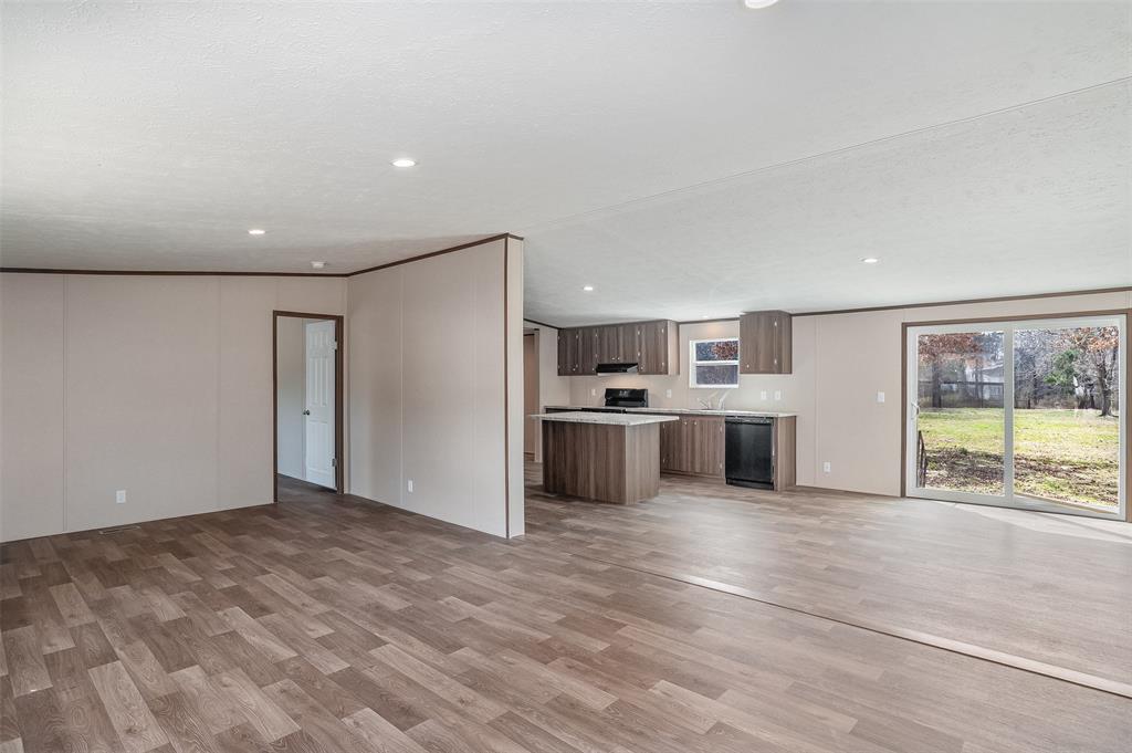 210 S Cloverleaf Drive