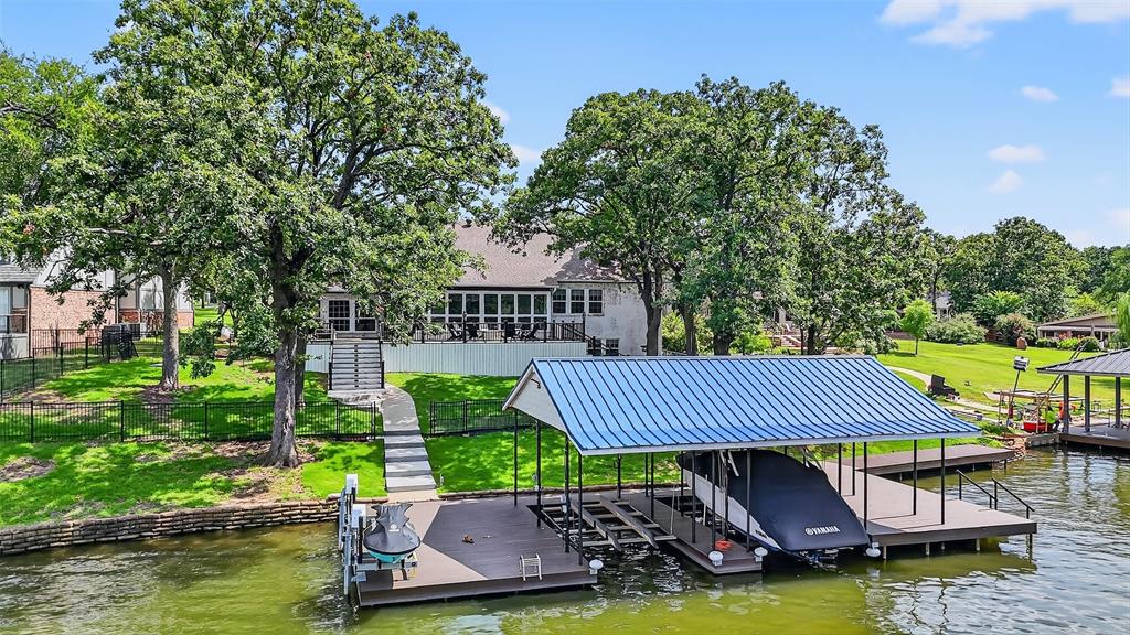 102 Noweta Place