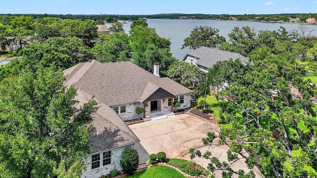 102 Noweta Place