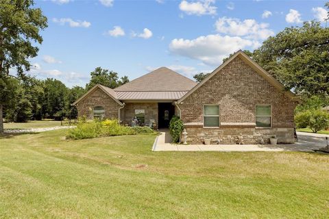 3860 Legend Trail Granbury TX 76049