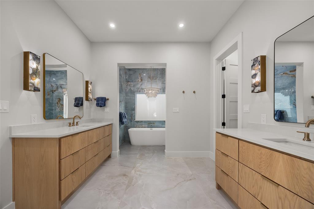 Laguna Bay - Residential