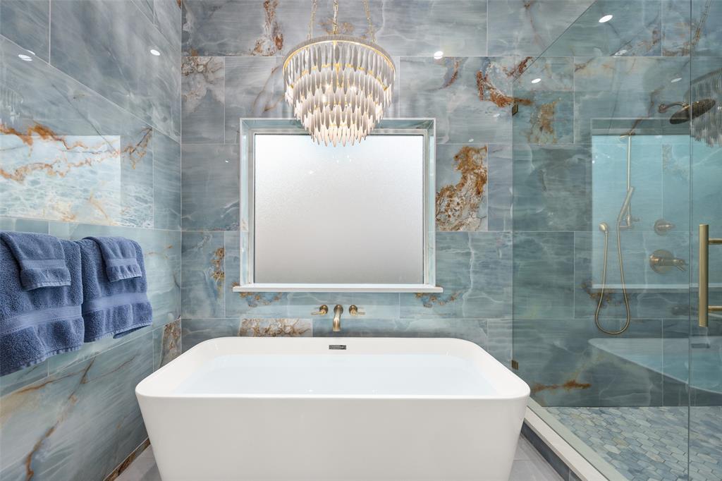 Laguna Bay - Residential